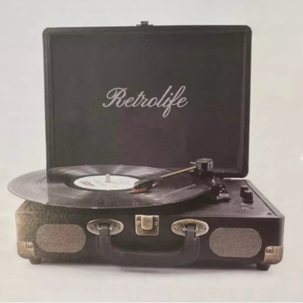 Retrolife Vintage Suitcase Portable Record Player